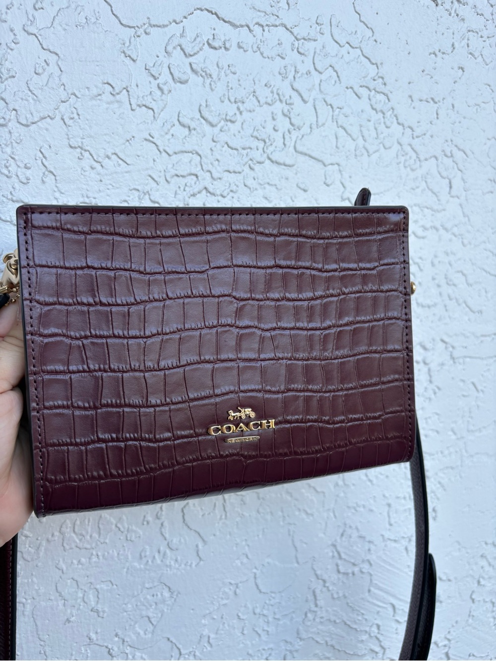 Coach CAT22 Slim Crossbody Bag – Burgundy Leather – 2 Straps